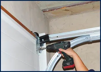 Chicago Garage Door Shop Repairs Chicago, IL 773-649-0955 Chicago Garage Door Shop Repairs Chicago, IL 773-649-0955 - cont-door-installation-t-16-09m